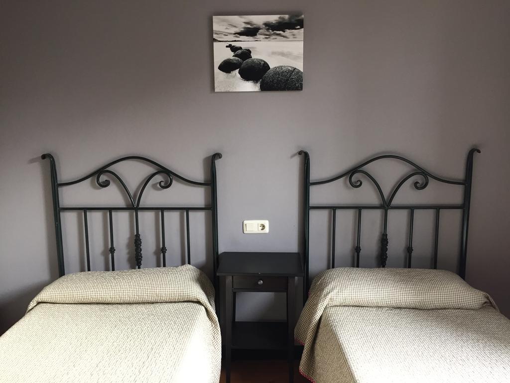 Pension Las Barqueras Hotell Llanes Eksteriør bilde